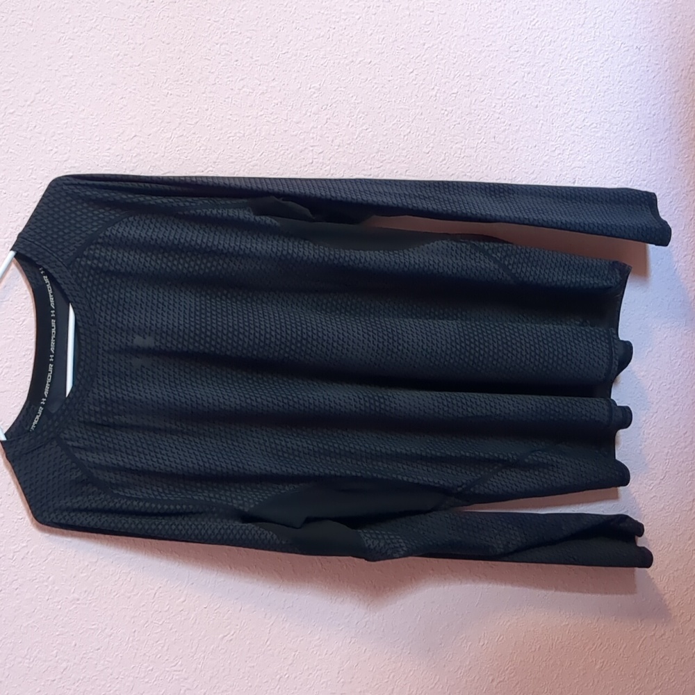 Under Armour men's compression shirt size XL